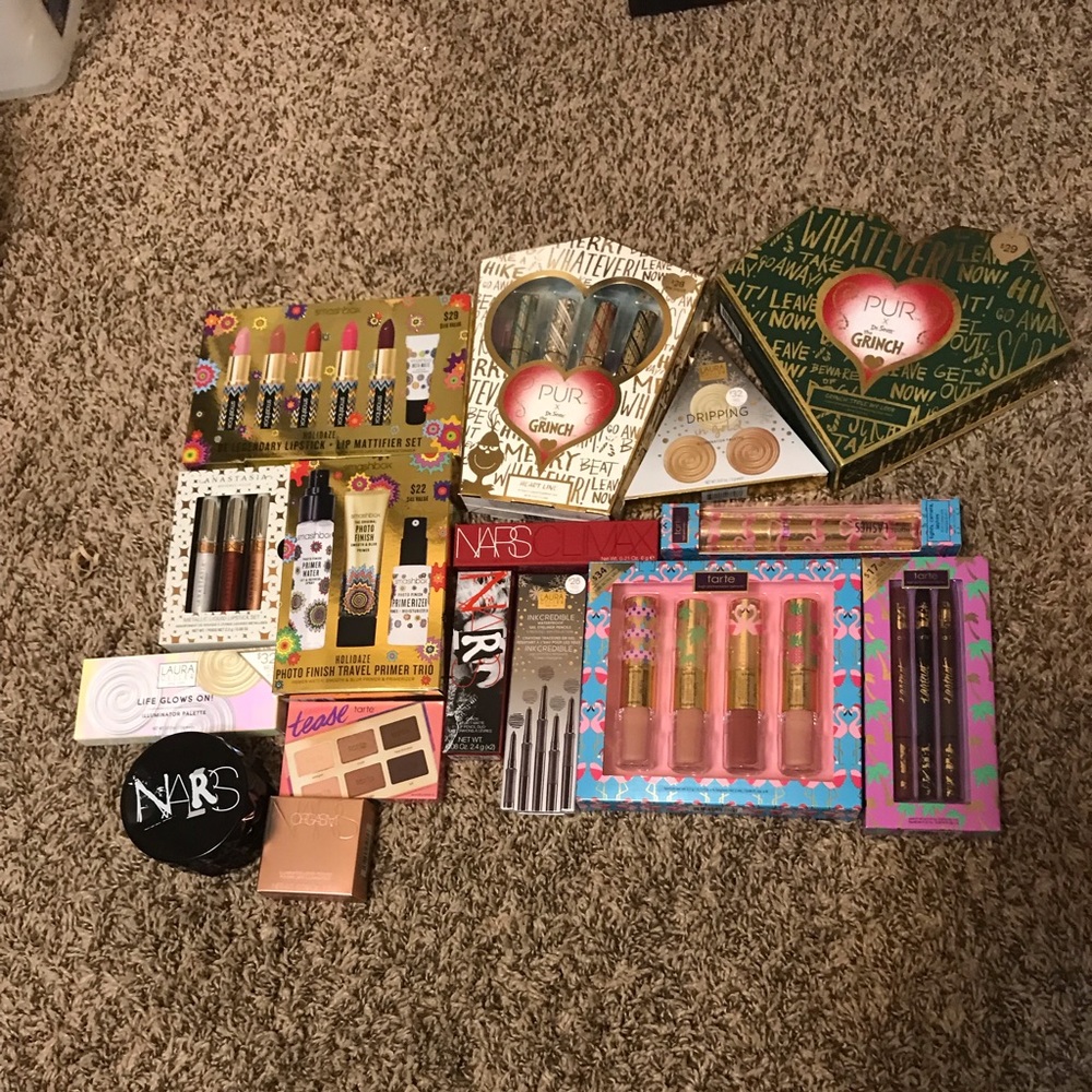Makeup gift set Lot